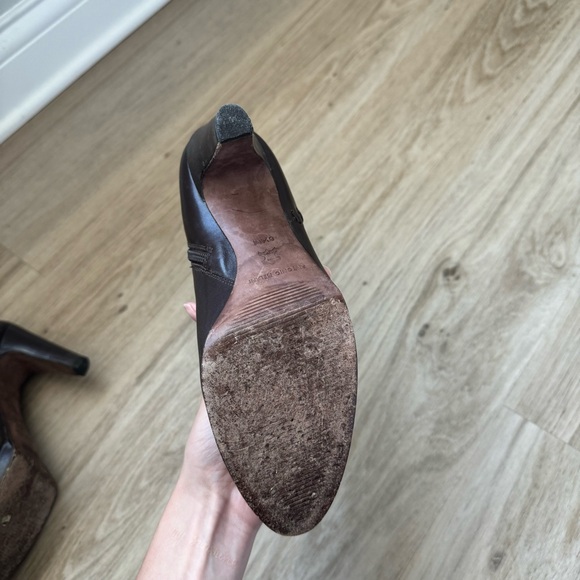 Vintage Brown leather Antonio Melani heeled boots - Picture 3 of 5